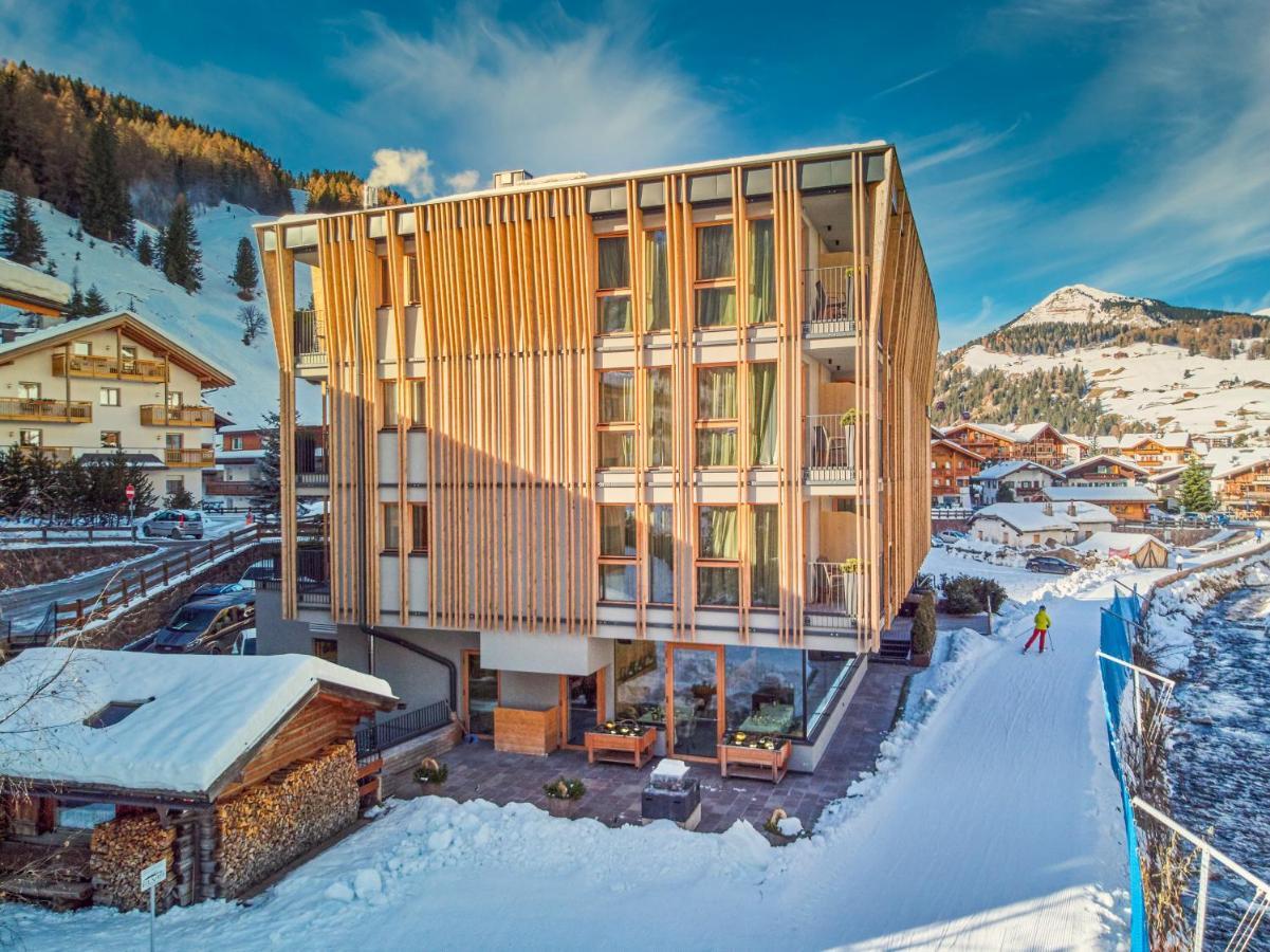 Mountain Design Hotel Edenselva Exteriör bild
